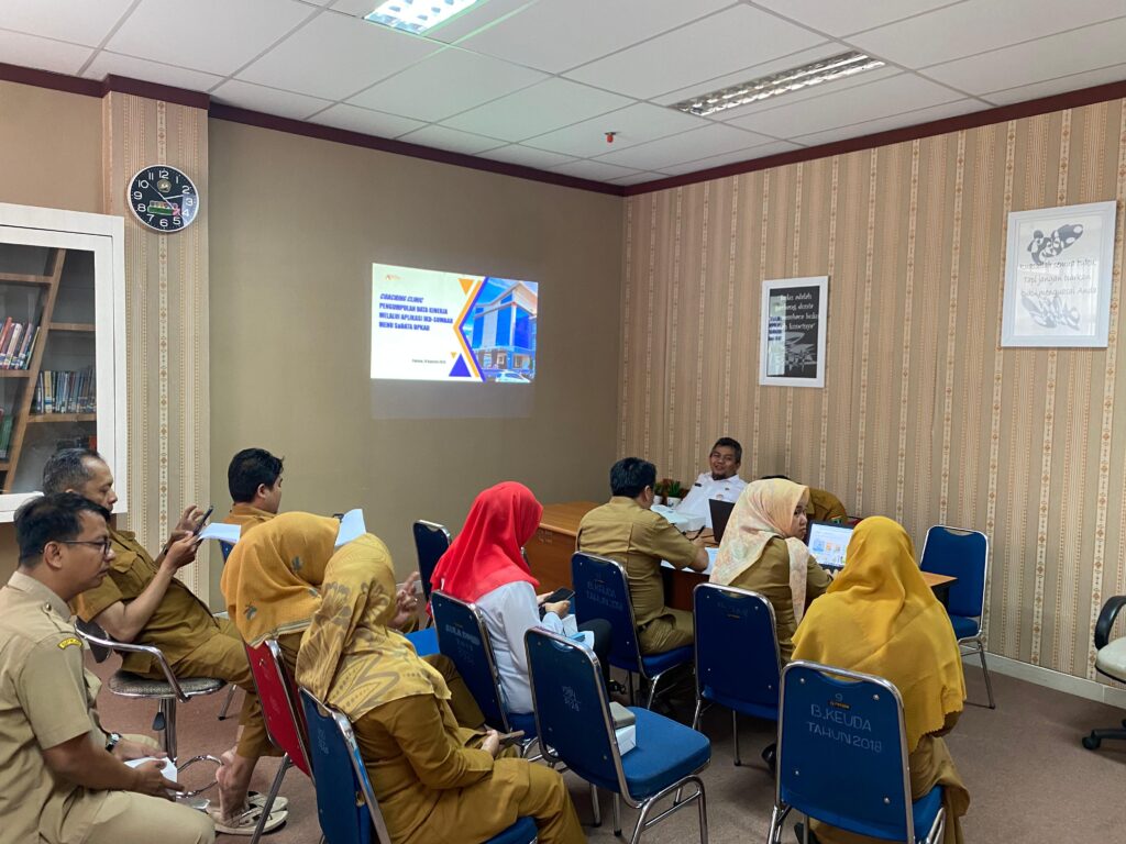 Coaching Clinic Aplikasi IKD-Sumbar Menu SaData BPKAD 2 WhatsApp Image 2025 08 22 at 10.45.28